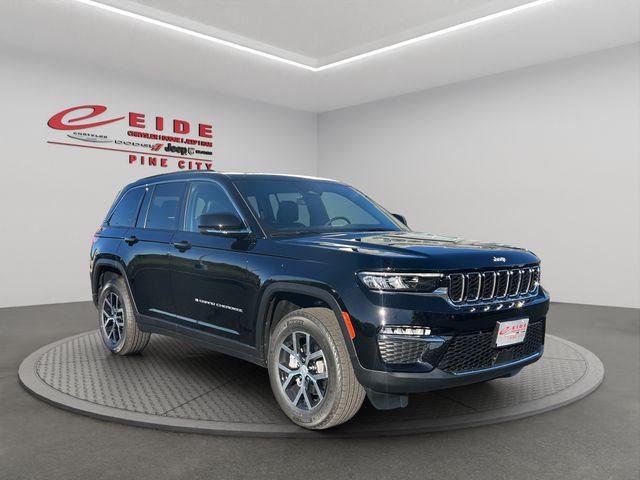 new 2025 Jeep Grand Cherokee car, priced at $44,806