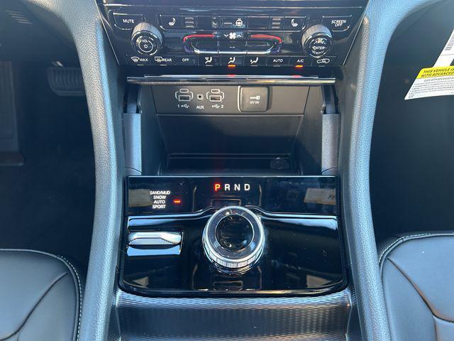 new 2025 Jeep Grand Cherokee car, priced at $44,806