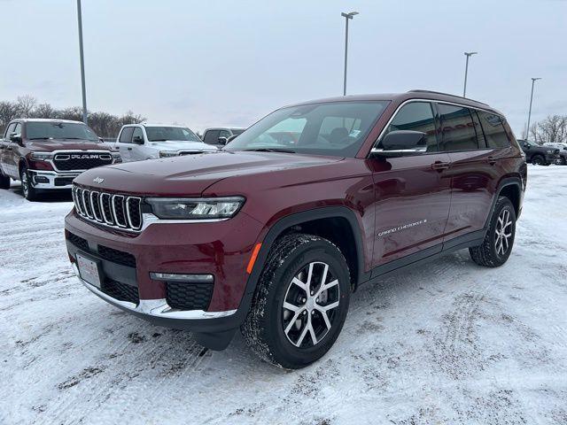 new 2025 Jeep Grand Cherokee L car, priced at $44,944