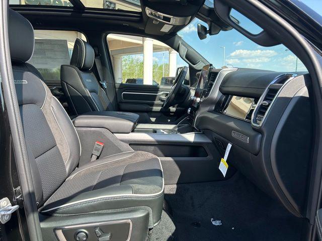 new 2025 Ram 1500 car, priced at $61,637