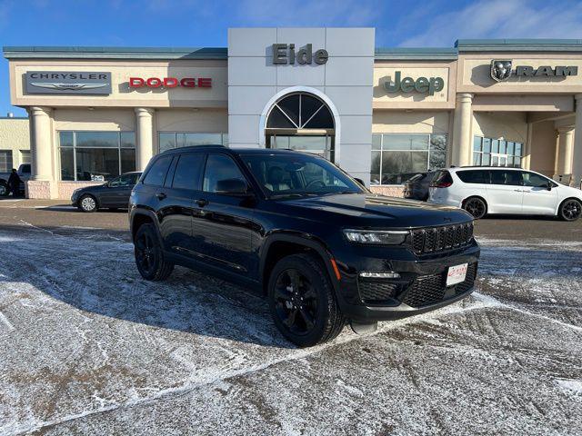 new 2024 Jeep Grand Cherokee car, priced at $46,952