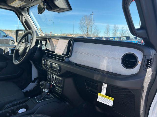 new 2025 Jeep Wrangler car, priced at $48,633