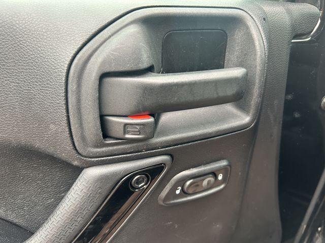 used 2014 Jeep Wrangler Unlimited car, priced at $16,500