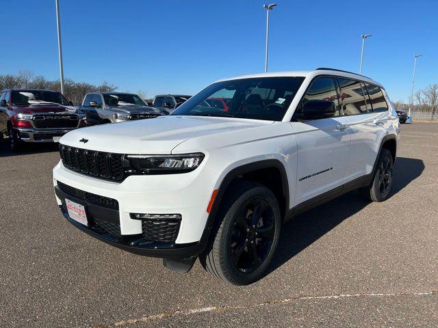 new 2025 Jeep Grand Cherokee L car, priced at $44,420