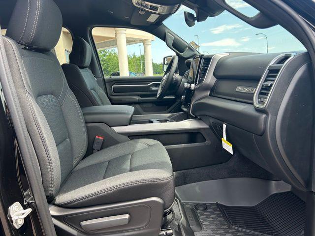 new 2025 Ram 1500 car, priced at $49,772