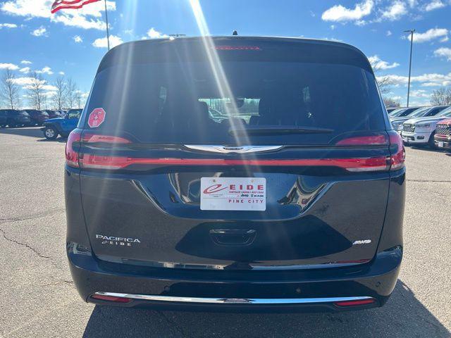 new 2025 Chrysler Pacifica car, priced at $41,767