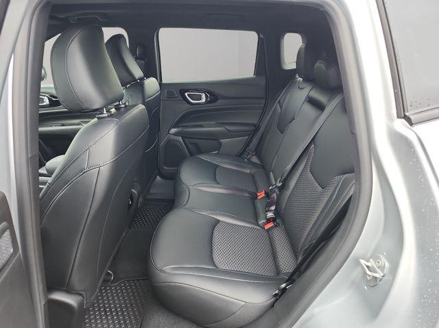 new 2025 Jeep Compass car, priced at $33,082