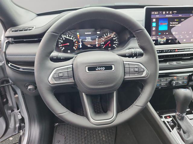 new 2025 Jeep Compass car, priced at $33,082