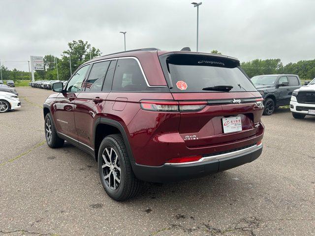 new 2025 Jeep Grand Cherokee car, priced at $42,750