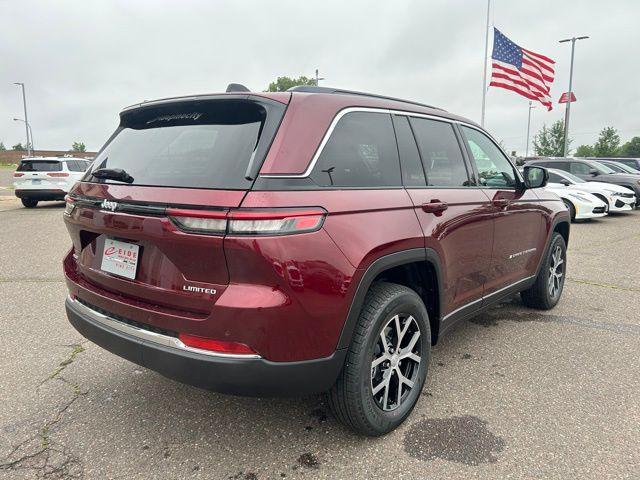 new 2025 Jeep Grand Cherokee car, priced at $42,750
