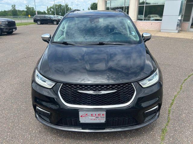 used 2023 Chrysler Pacifica car, priced at $27,500