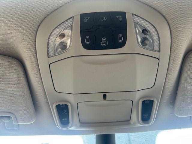 used 2023 Chrysler Pacifica car, priced at $28,500