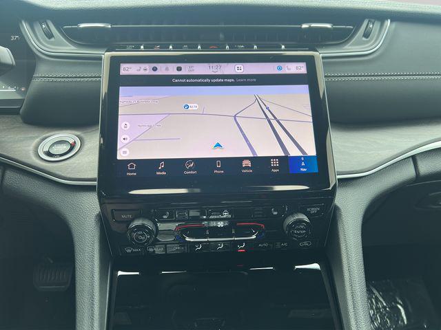 new 2025 Jeep Grand Cherokee L car, priced at $44,591