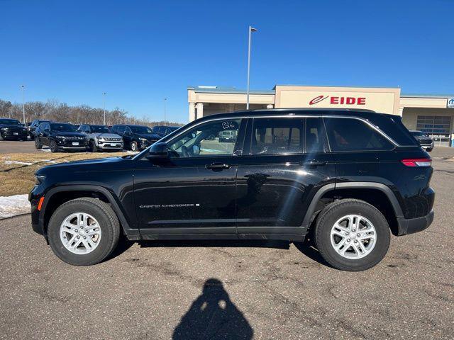 used 2024 Jeep Grand Cherokee car, priced at $32,000