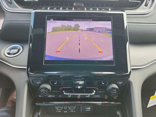 new 2025 Jeep Grand Cherokee car, priced at $41,680