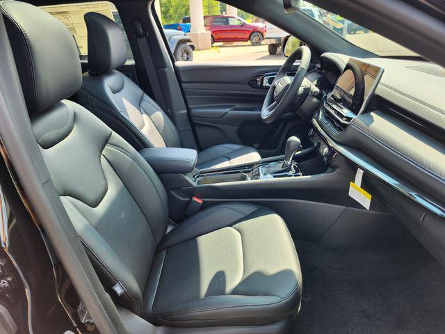 new 2025 Jeep Compass car, priced at $37,290