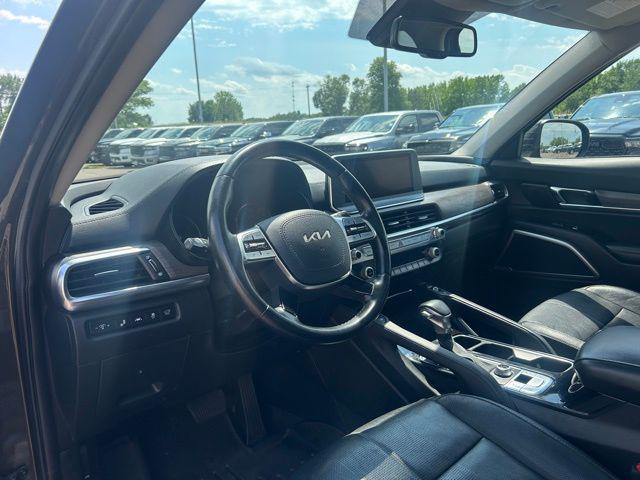 used 2022 Kia Telluride car, priced at $28,000