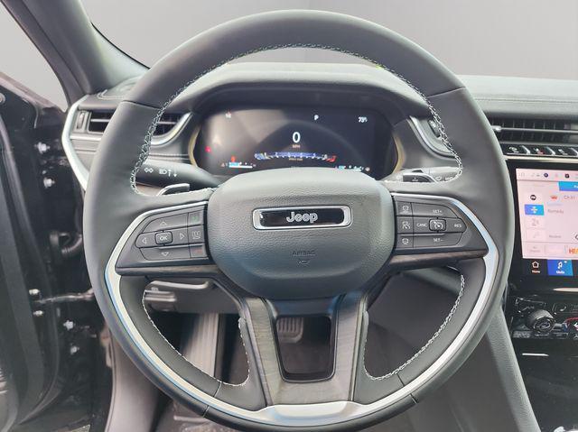 new 2025 Jeep Grand Cherokee car, priced at $45,312