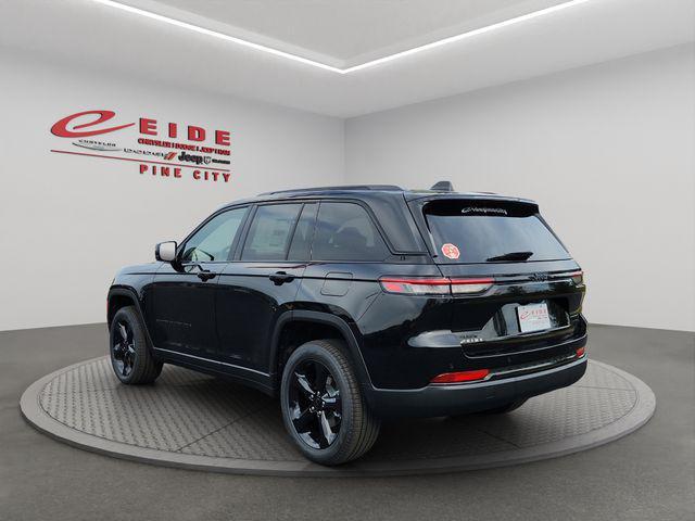 new 2025 Jeep Grand Cherokee car, priced at $45,312