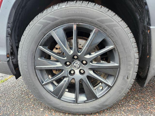 used 2019 Toyota Highlander car, priced at $25,000