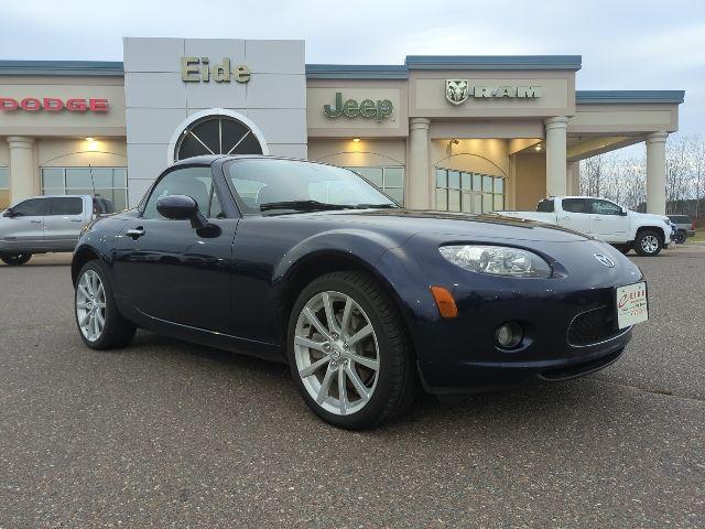 used 2007 Mazda MX-5 Miata car, priced at $11,500