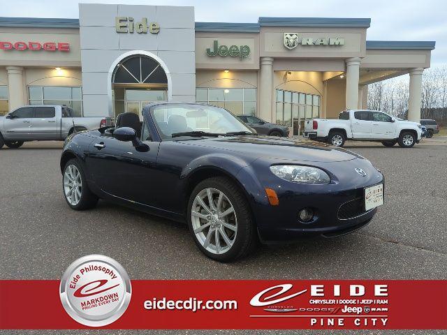 used 2007 Mazda MX-5 Miata car, priced at $11,500