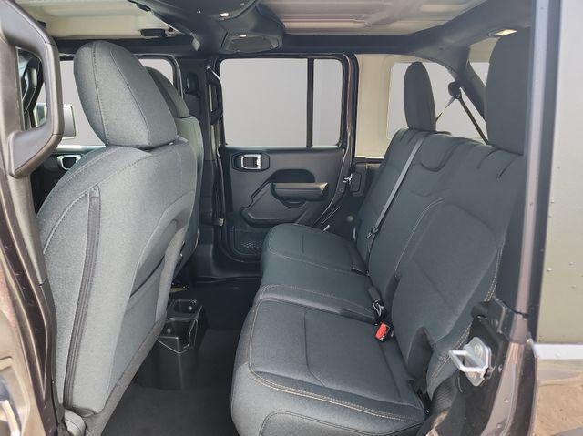 new 2025 Jeep Wrangler car, priced at $43,392