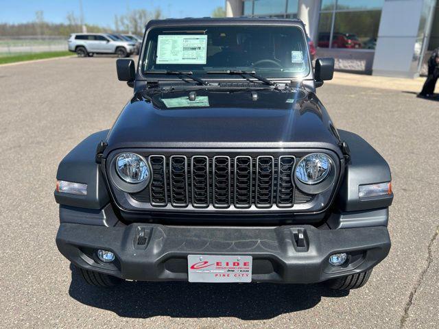 new 2025 Jeep Wrangler car, priced at $48,257