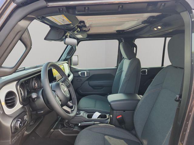 new 2025 Jeep Wrangler car, priced at $43,392