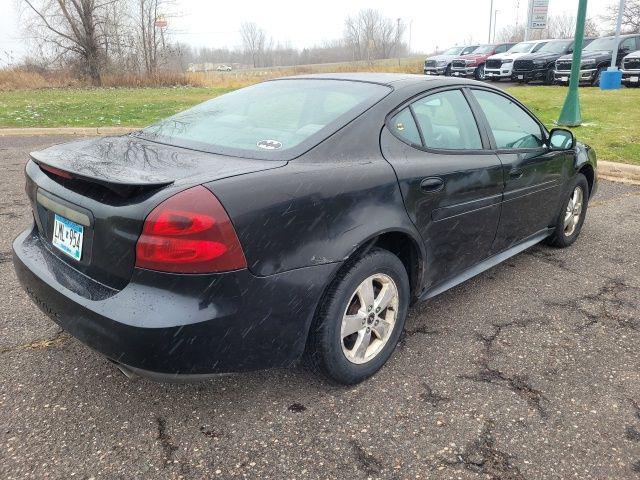 used 2005 Pontiac Grand Prix car, priced at $3,000