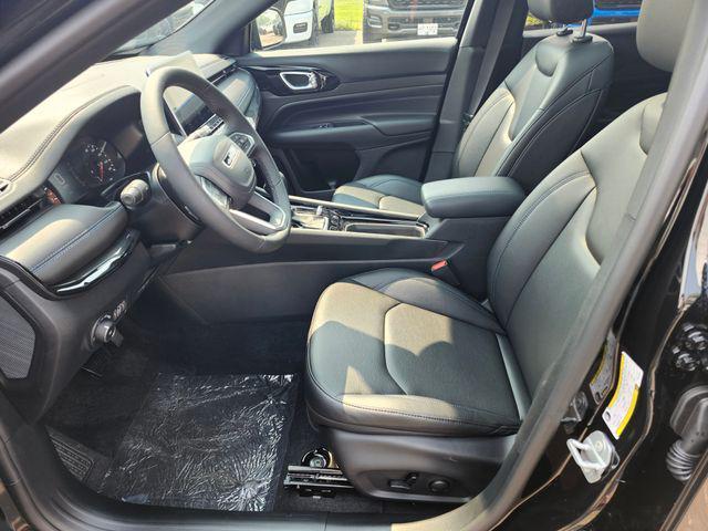 new 2025 Jeep Compass car, priced at $37,290