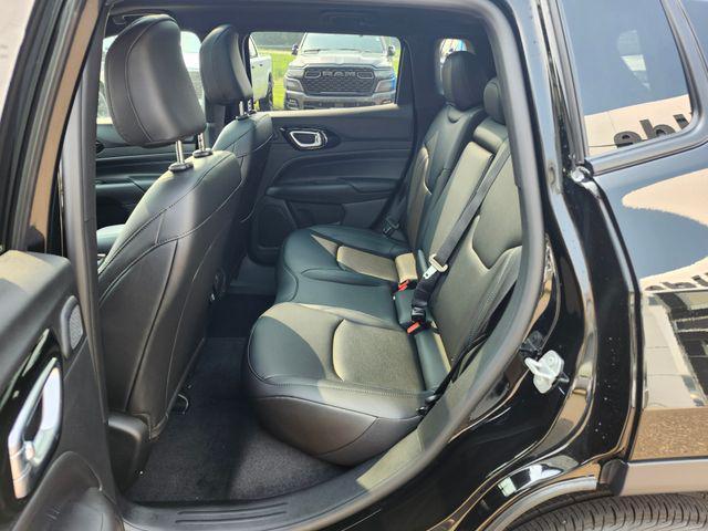 new 2025 Jeep Compass car, priced at $37,290