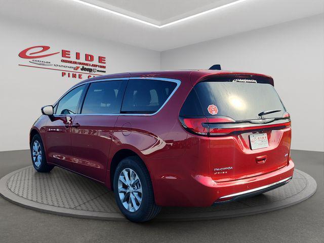 new 2026 Chrysler Pacifica car, priced at $40,500