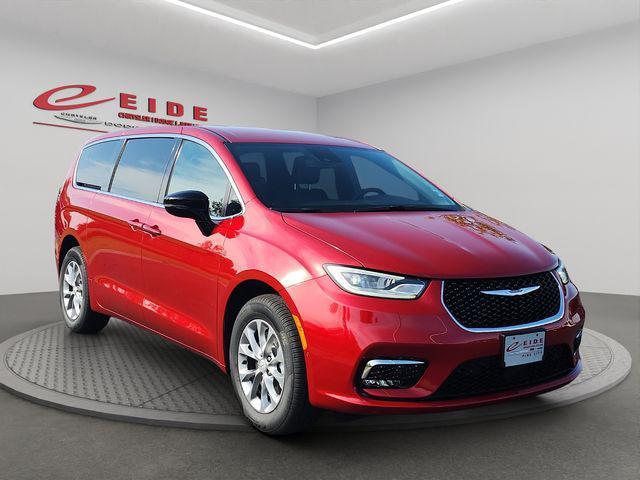 new 2026 Chrysler Pacifica car, priced at $40,500