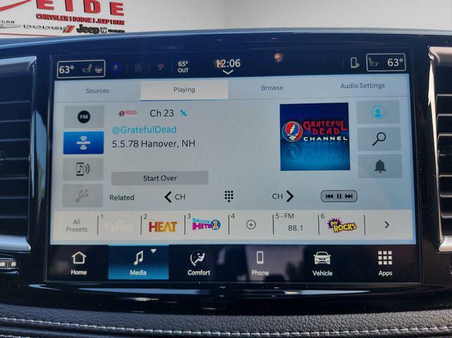 new 2026 Chrysler Pacifica car, priced at $40,500