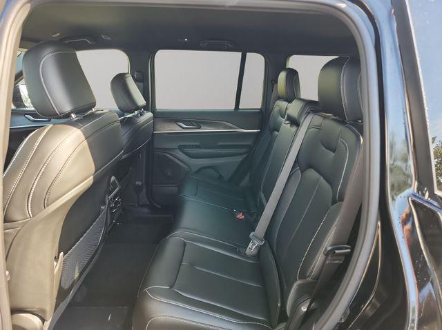 new 2025 Jeep Grand Cherokee car, priced at $45,312