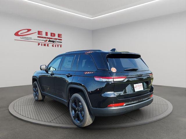 new 2025 Jeep Grand Cherokee car, priced at $45,312