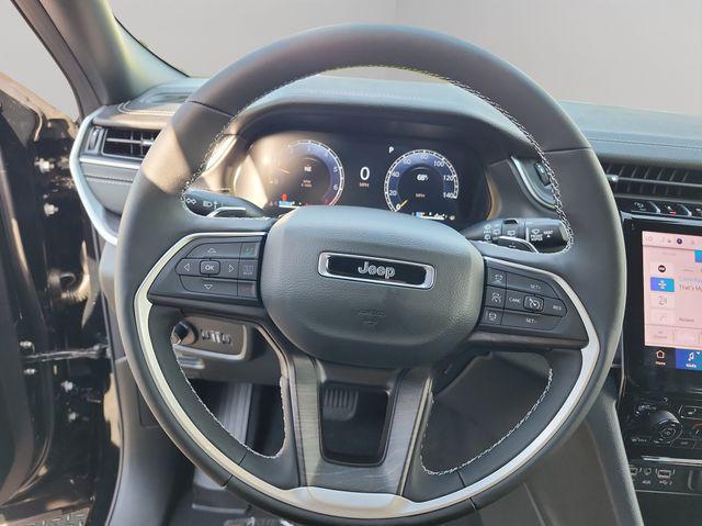new 2025 Jeep Grand Cherokee car, priced at $45,312