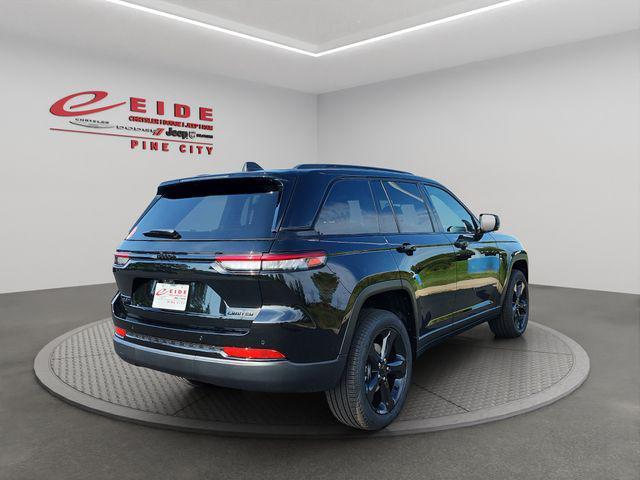 new 2025 Jeep Grand Cherokee car, priced at $45,312