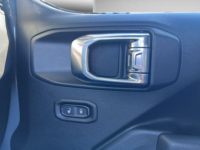 new 2026 Jeep Wrangler car, priced at $50,837