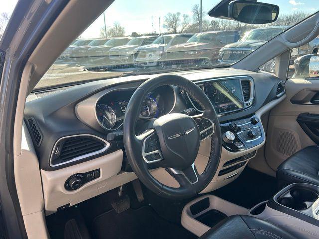 used 2022 Chrysler Pacifica car, priced at $21,500