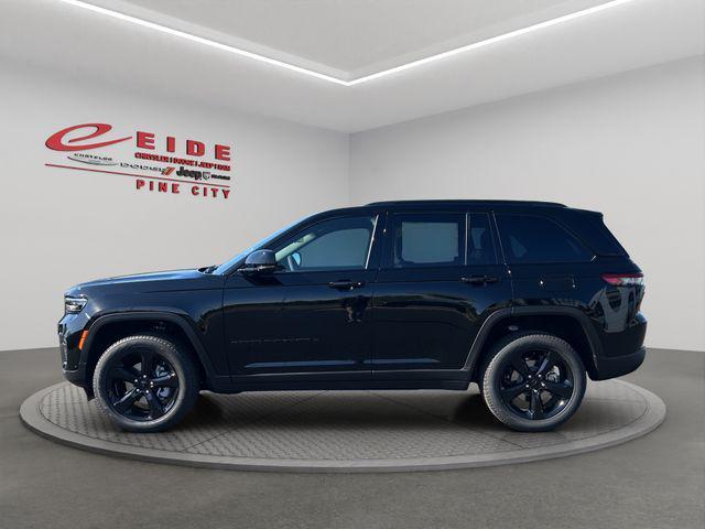 new 2025 Jeep Grand Cherokee car, priced at $50,045