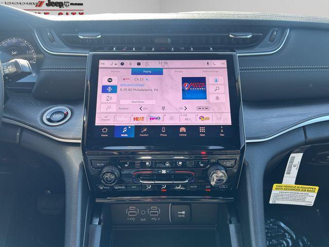 new 2025 Jeep Grand Cherokee car, priced at $50,045