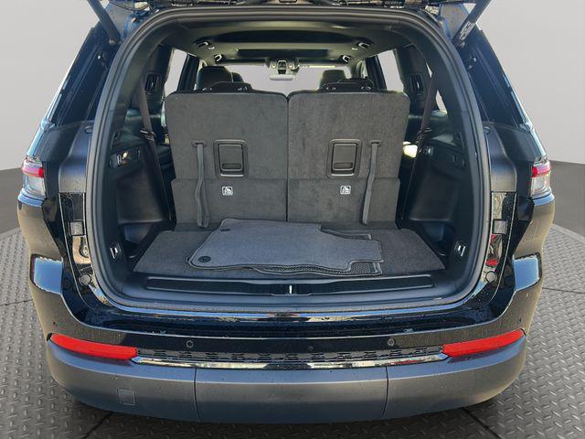 new 2025 Jeep Grand Cherokee L car, priced at $42,589