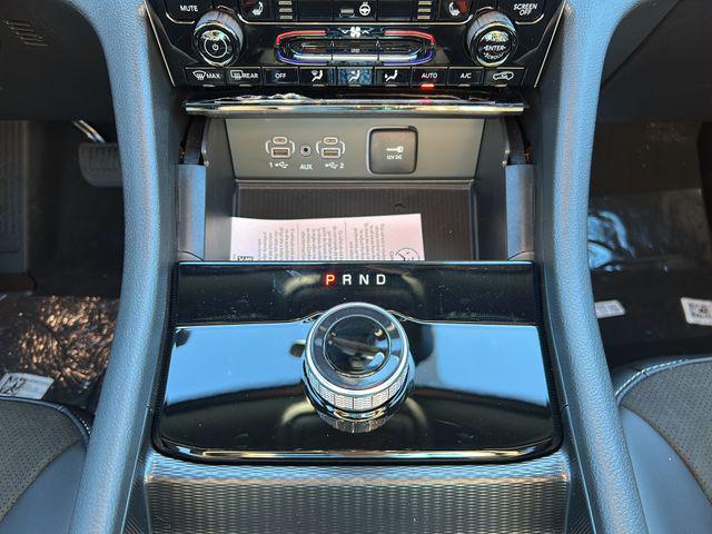 new 2025 Jeep Grand Cherokee L car, priced at $42,589