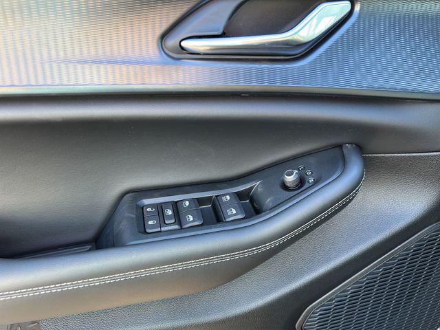 new 2025 Jeep Grand Cherokee L car, priced at $42,589