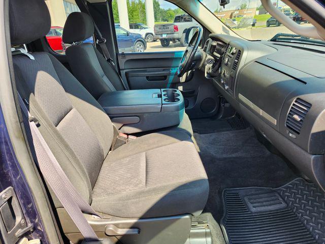 used 2011 Chevrolet Silverado 1500 car, priced at $6,000