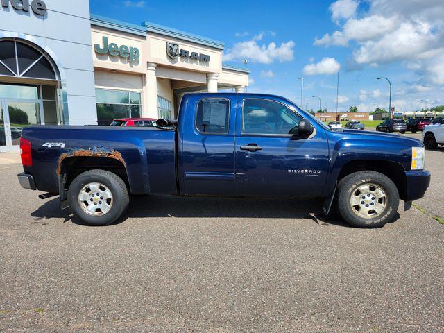 used 2011 Chevrolet Silverado 1500 car, priced at $6,000