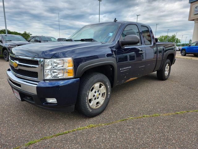 used 2011 Chevrolet Silverado 1500 car, priced at $6,000