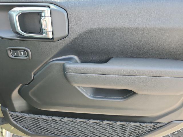 new 2025 Jeep Gladiator car, priced at $48,807